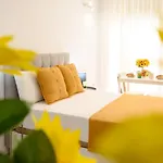 Pinzon 2, City Center By 10Tosea